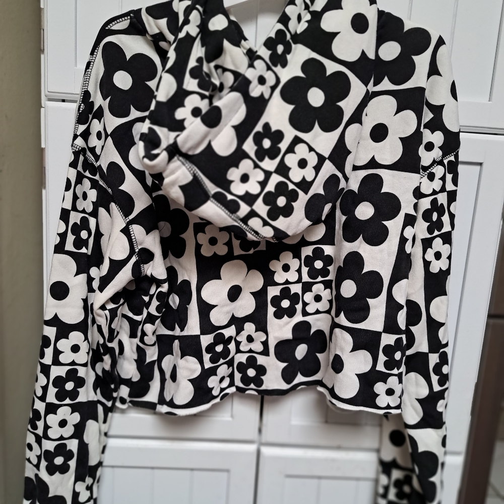 Sweatshirt  Small  size